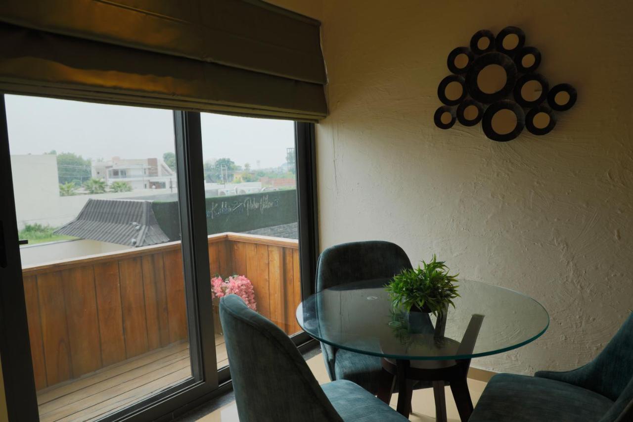 Palm Villas Amritsar Exteriör bild