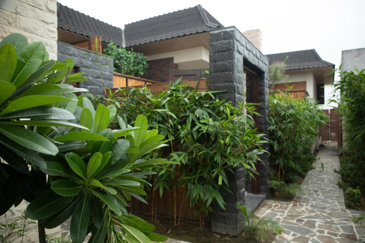 Palm Villas Amritsar Exteriör bild